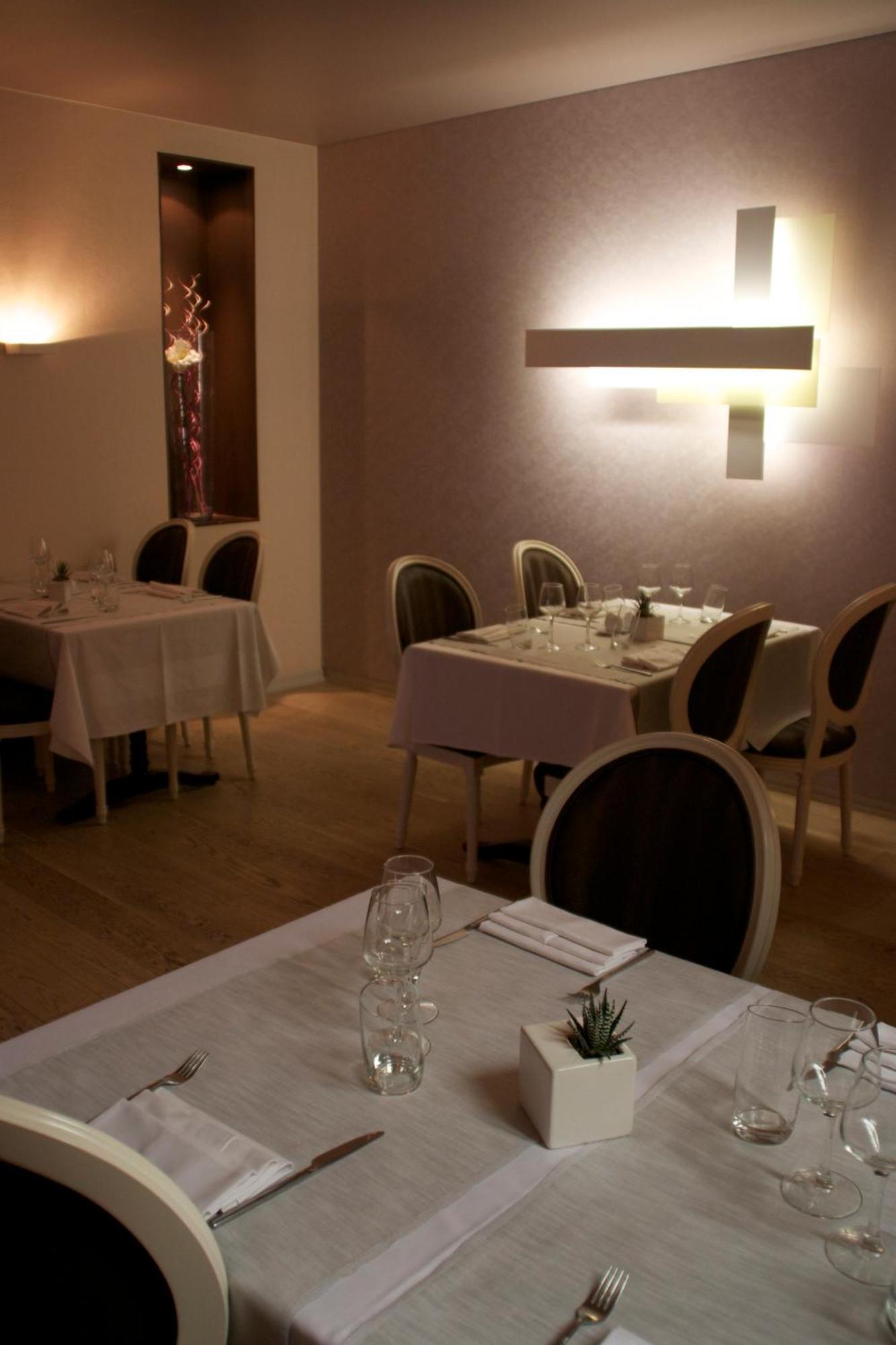 Hotel Restaurant Les Capucins Belfort Eksteriør bilde